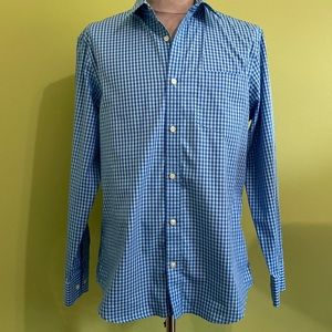 Men’s Banana Republic long sleeve button down shirt